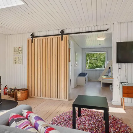 Cozy House Near And Town Holiday home