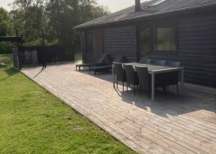 Cozy House Near And Town Prázdninový dům *